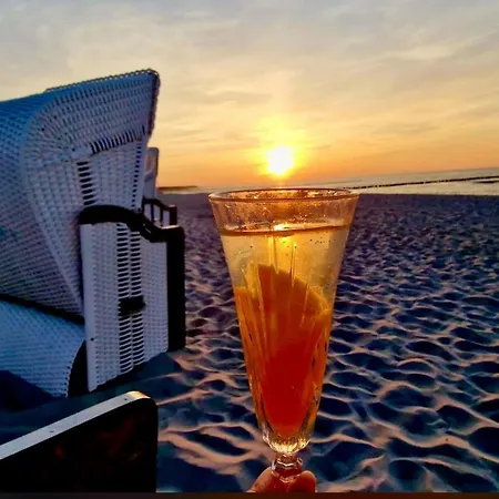 Tini Am Strandzugang Mit Wlan Inklusive, Keine Haustiere Apartment Zingst